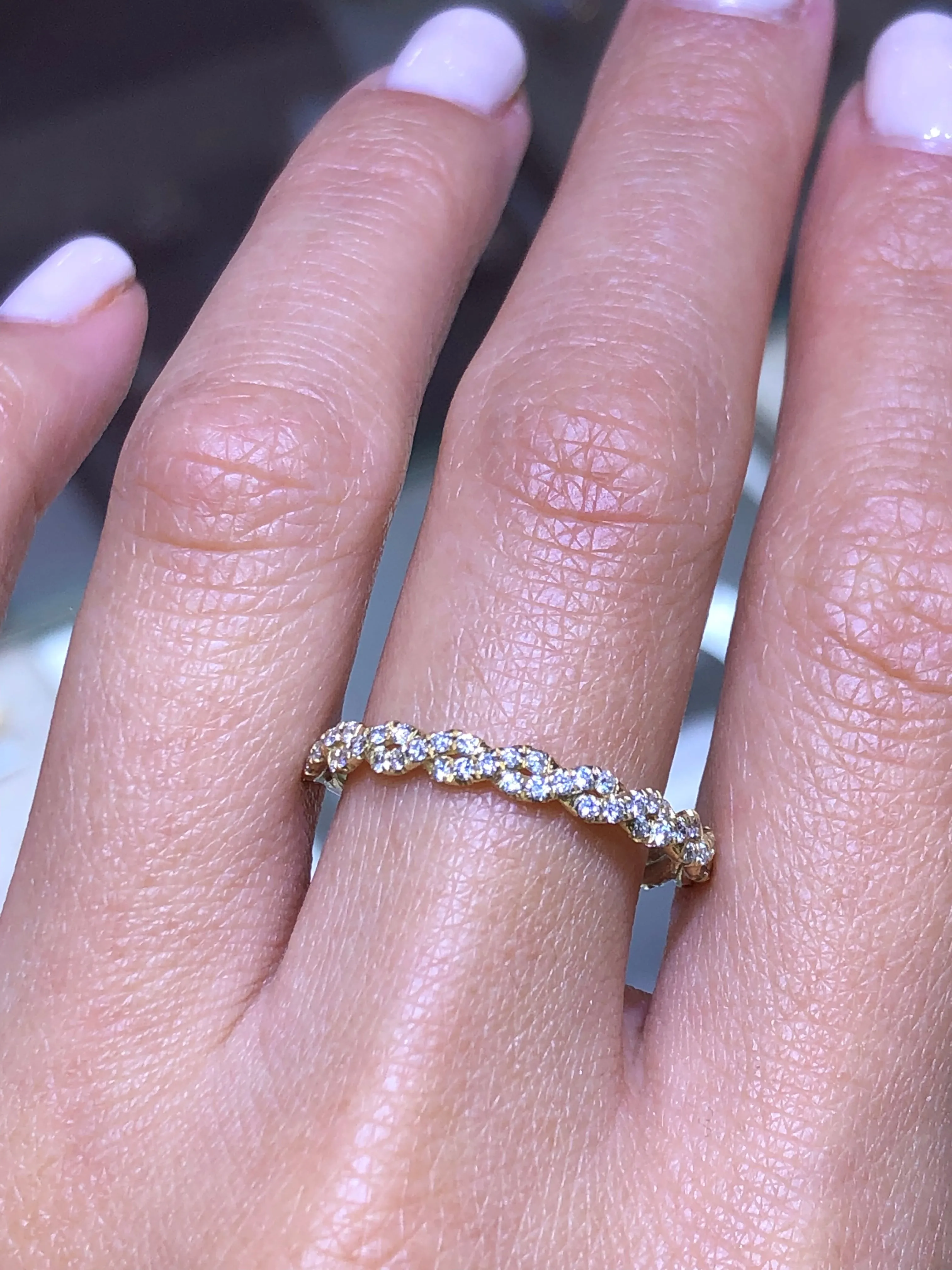 14k Gold Thin Twist Diamond Ring