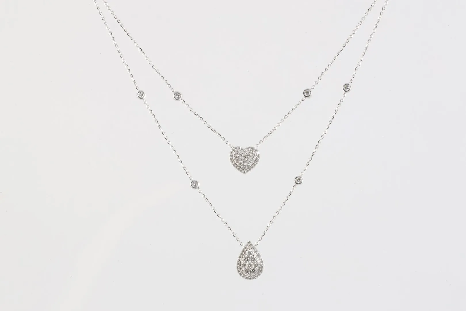 18" 14k White Gold 0.86tcw Diamond Heart & Teardrop Pendant Necklace (3.59g.)