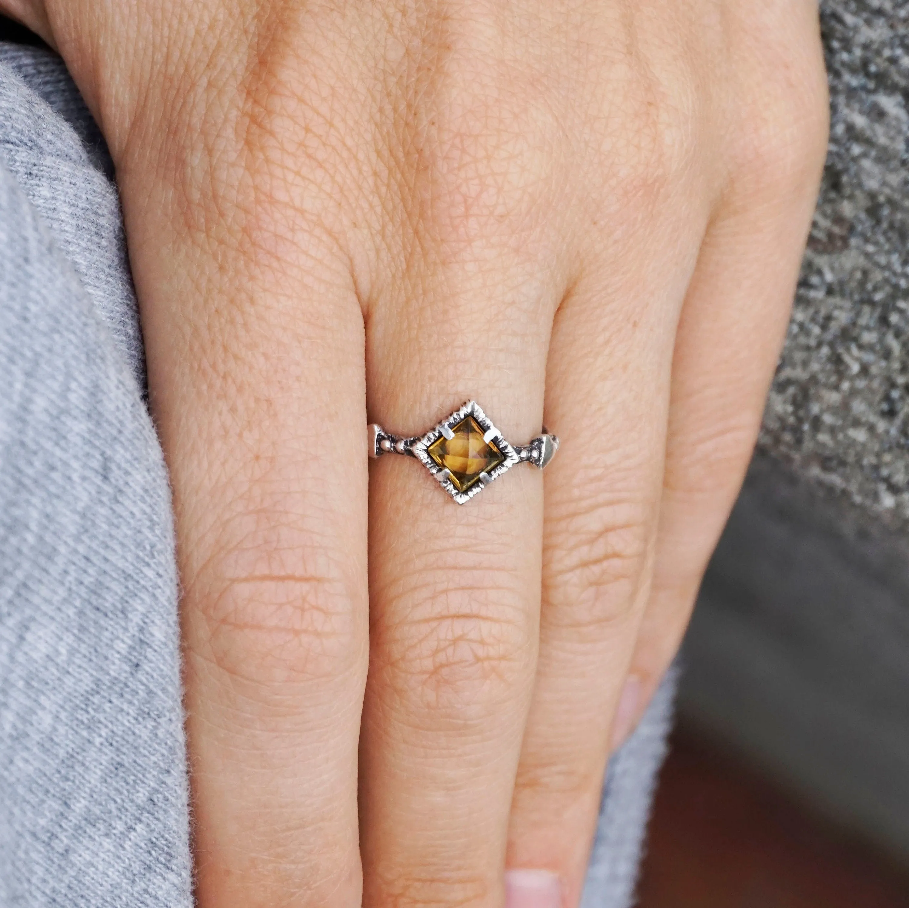 Citrine ring GOLDEN PYRAMID