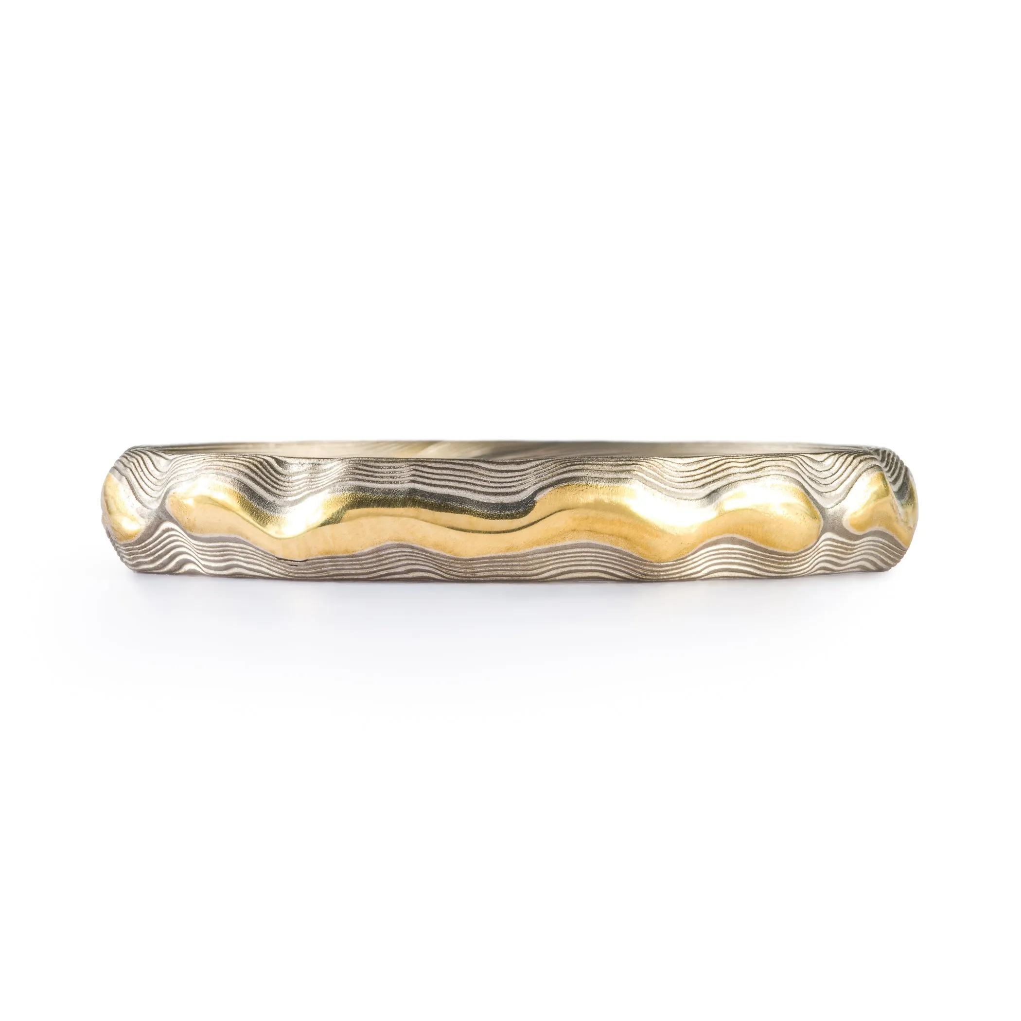 Gold Ridgeline Guri Bori Ring in Ash Palette