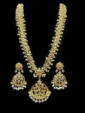 Long barfi Rani haar with fresh water pearls ( SHIPS IN 4 WEEKS  )