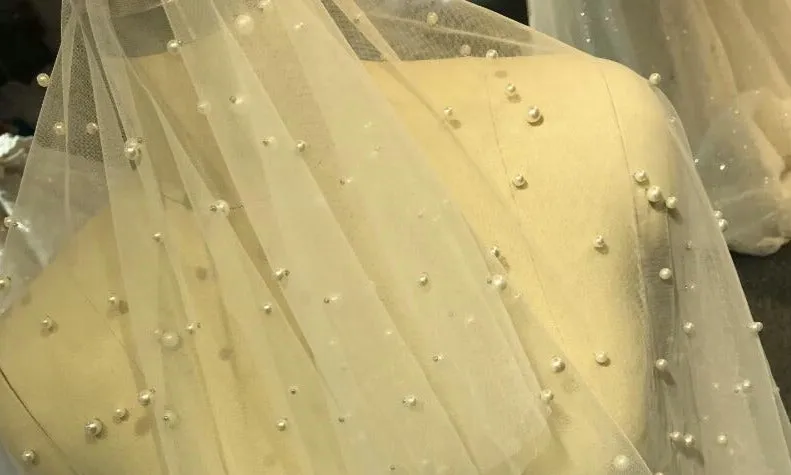 Long Pearls 300cm Long And 150cm Width Wedding Veils