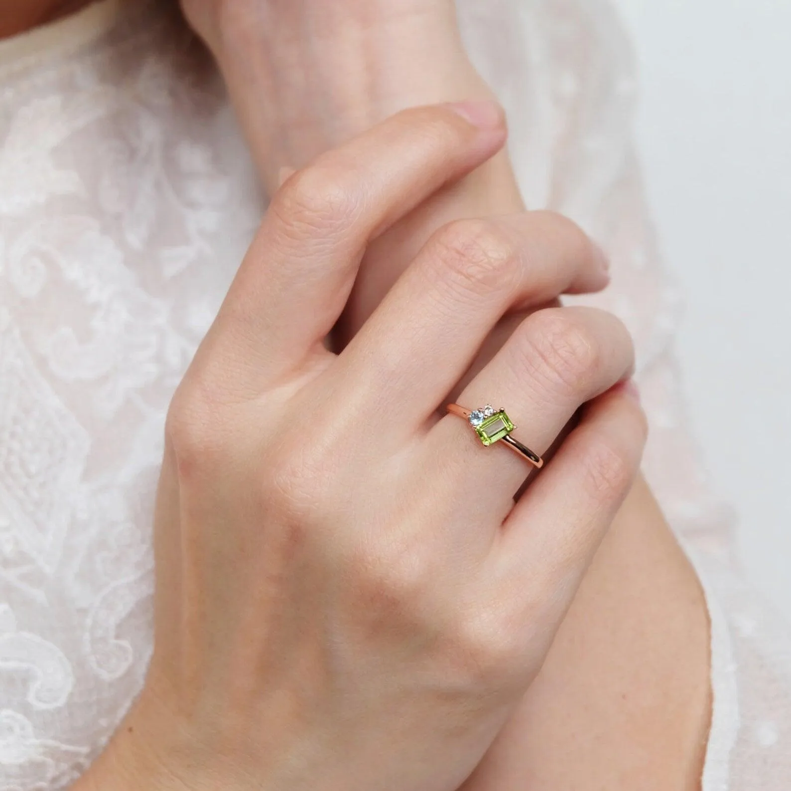 Peridot Aquamarine Diamond Ring Tiphaine