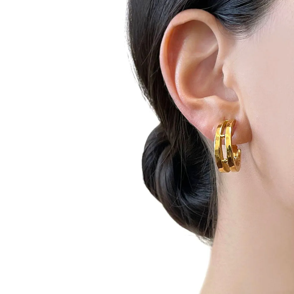 【USA輸入】 ヴィンテージ CROWN TRIFARI フープ イヤリング/Vintage Crown TRIFARI Hoop Clip On Earrings